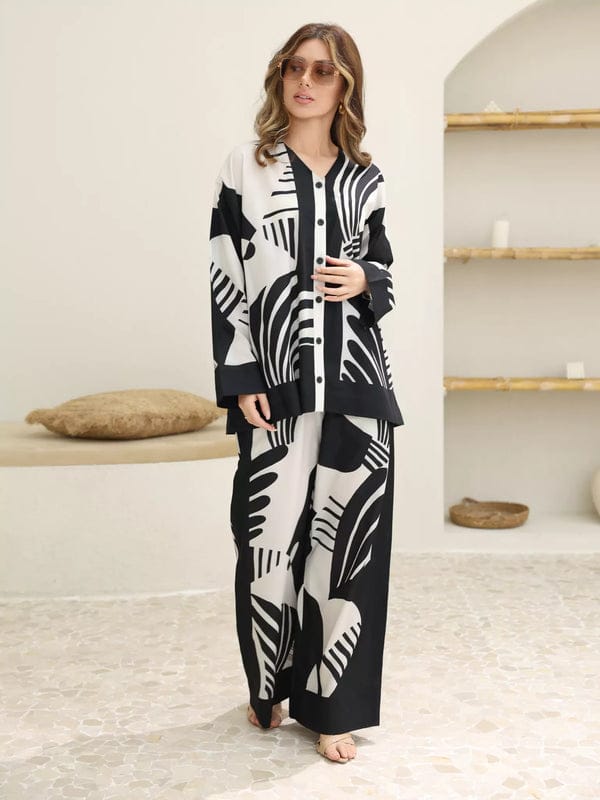 BLACK AND WHITE CORD SET